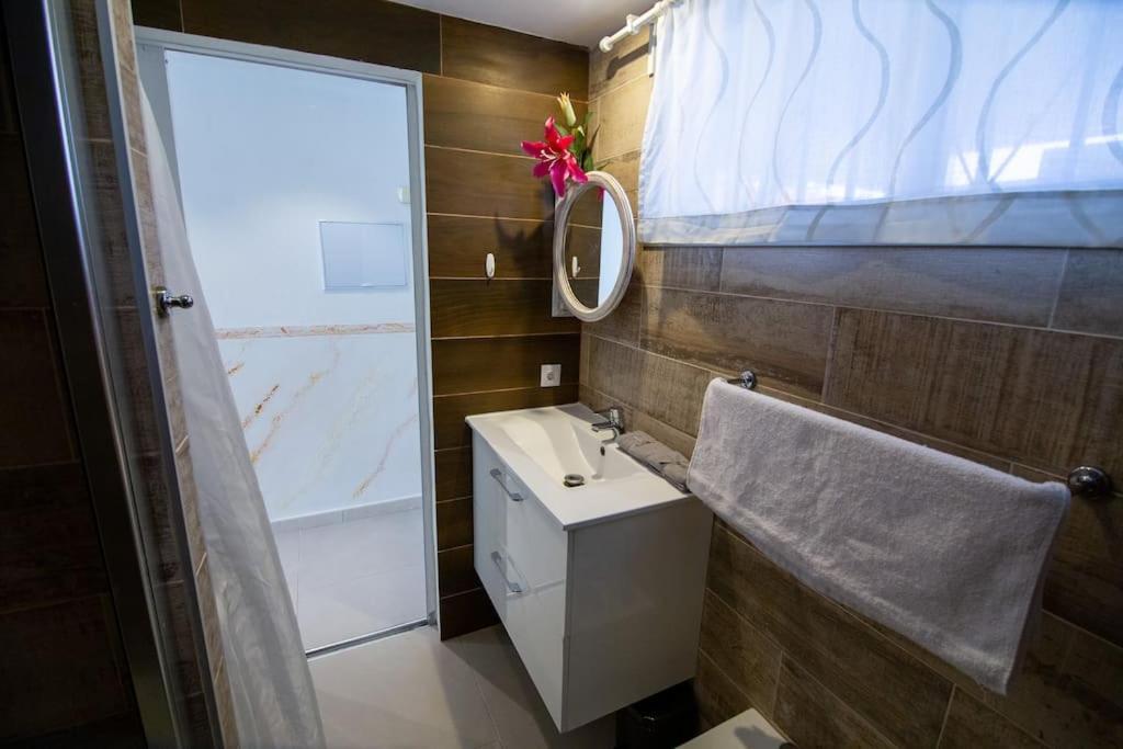 Chaparal Design Apartment Коста дел Силенцио Екстериор снимка